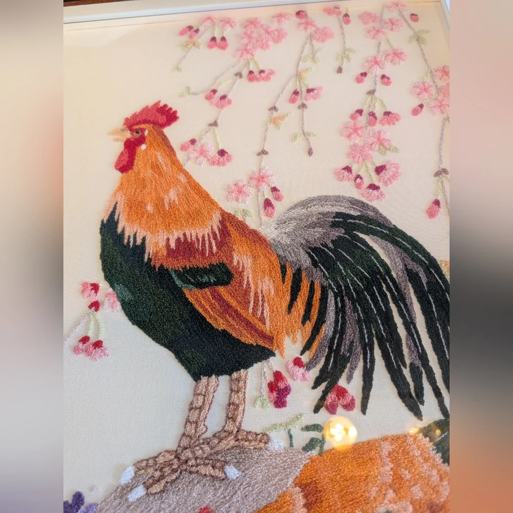 2/90$ Vintage Hand Stitched Crewel Embroidery Rooster with Brown Frame - Picture 7 of 10